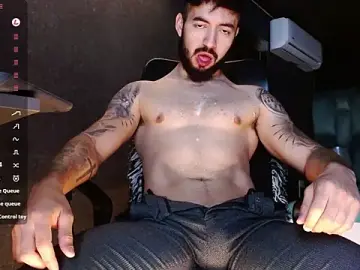 Stripchat Live Porn of MarkWalker__
