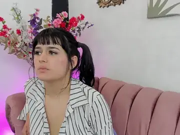 Stripchat Nude Webcam of Valery_jame