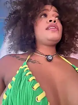 Stripchat Best Webcam of riri_brunnete