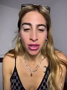 Stripchat Live Porn of NicoleWilder