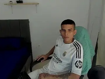 Stripchat Watch Live Sex Cams of hot_king20