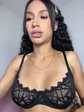 Stripchat Best live sex cam show of Miaa_love6969