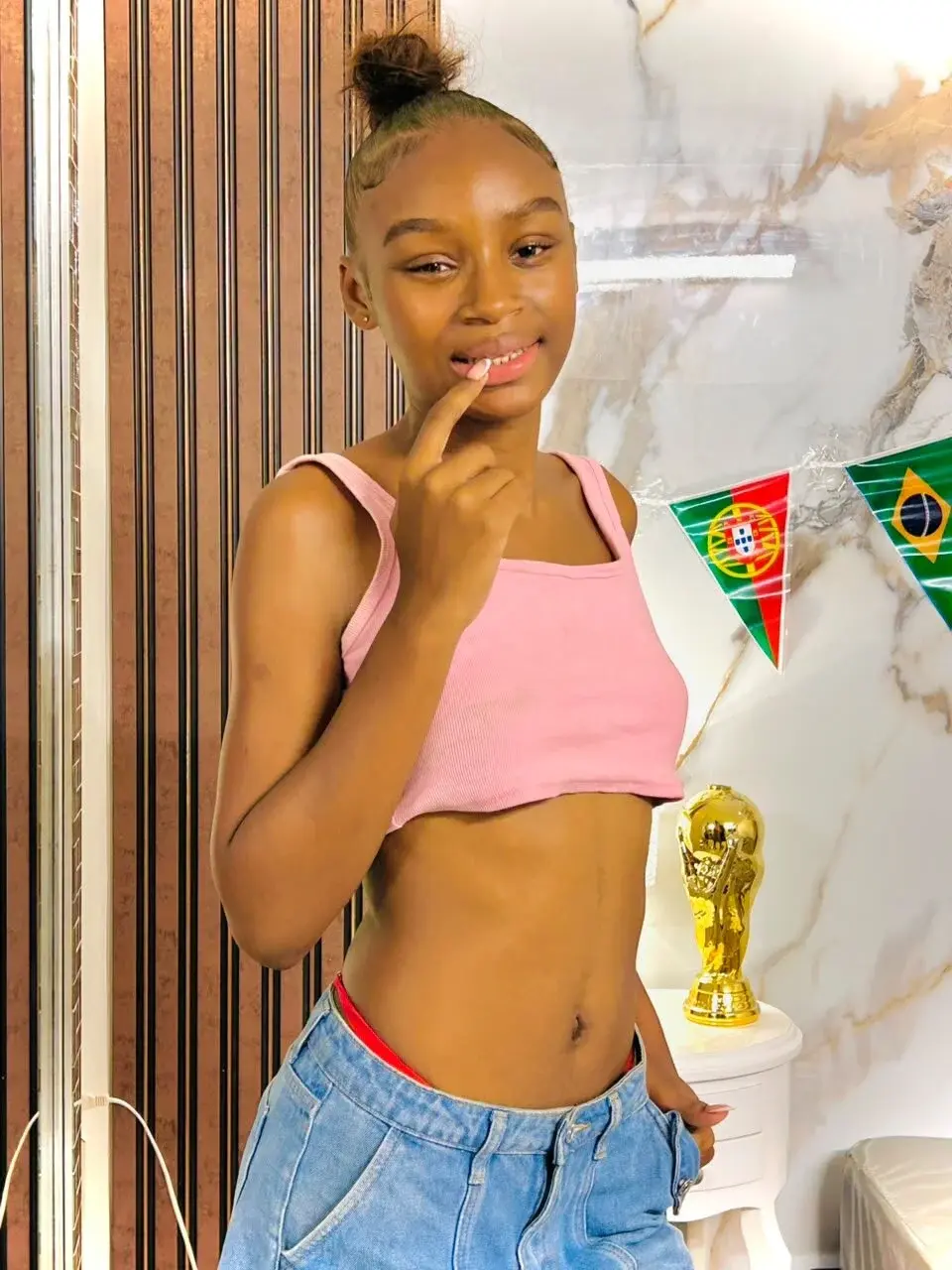 ariannaruiz