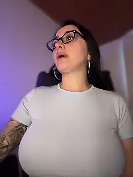 Stripchat Best Webcam of preetypeach
