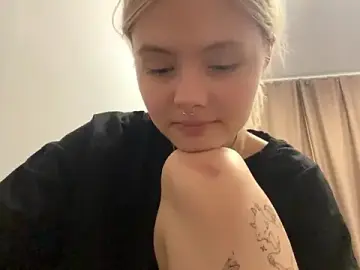 Stripchat Live Sex Cam of VerdieVillanveva