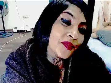Stripchat Best Webcam of Indiancatz2