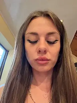 Stripchat Watch Live Sex Cams of NyxBloom