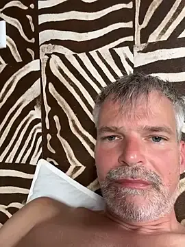 Stripchat Free Porn Cam of Thor-82