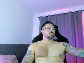 Stripchat Watch Live Sex Cams of Pierre_Vidal