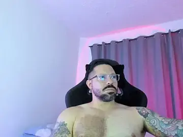 Stripchat Free Live Porn of Pierre_Vidal