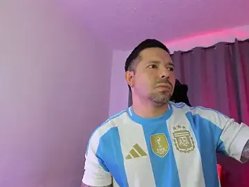 Stripchat Free Porn Cam of Pierre_Vidal