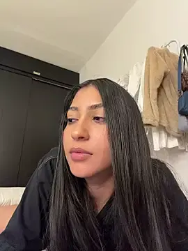 Stripchat Sex Chat of Sweetnaughtygirl_