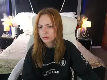 Stripchat Free Live Porn of LizzaMoonn