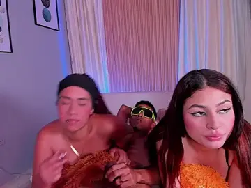 Stripchat Watch Live Sex Cams of red_point_x