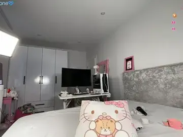 Stripchat Live Sex Cam of webcat