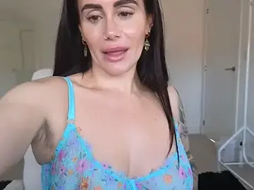 Stripchat Best Webcam of LibbyLoveHeartx