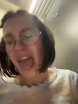 Stripchat Best Webcam of RinaCat