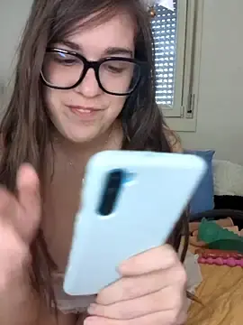 Stripchat Watch Live Sex Cams of Miachan_LaGattinaVogliosa