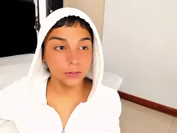 Stripchat Live Sex Cam of Seductivo_jr