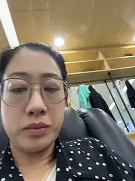 Stripchat Best live sex cam show of weiwei103