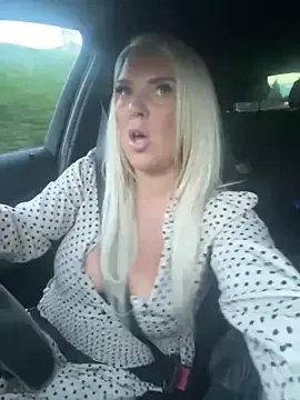 Stripchat Best live sex cam show of Bustyblondebabe32