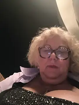 Stripchat Live Sex Cam of Merilulla