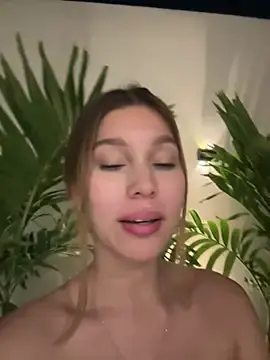 Stripchat Adult Video Chat of Nikii__