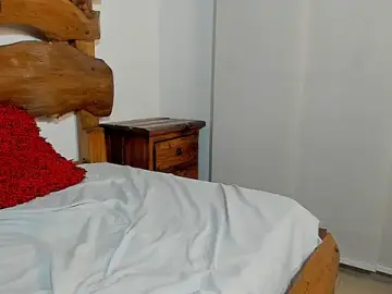 Stripchat Sex Cam of PauletteManson