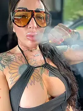 Stripchat Live Sex of ASSERINAAA