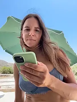Stripchat Live Sex of JuicyFruits93