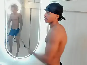 Stripchat Best live sex cam show of Joao_da_silva19