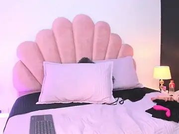 Stripchat Sex Cam of Mommy_Big_Ass