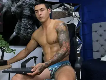 Stripchat Best live sex cam show of andres-clark92