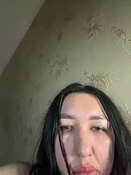 Stripchat Live Sex Cam of Naughtbaby_2025
