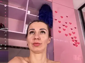 Stripchat Watch Live Sex Cams of Crystallana