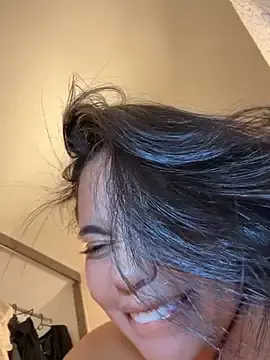 Stripchat Sex Cam of Aryrosee