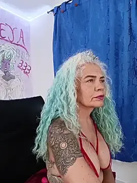 Stripchat Live Sex of freyadevil333