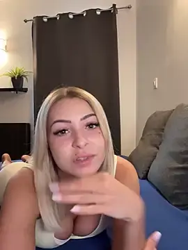 Stripchat Best live sex cam show of marionn_