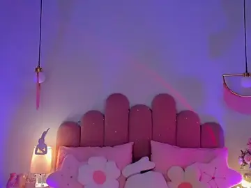 Stripchat Live Sex Cam of ElsaYoung