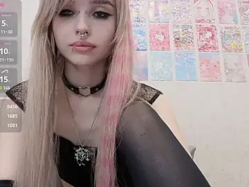 Stripchat Watch Live Sex Cams of emodreamgirl