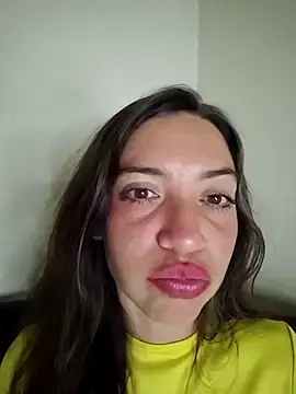 Stripchat Live Sex Cam of loveuu-bae