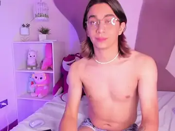 Stripchat Free Live Porn of Keita_Moon
