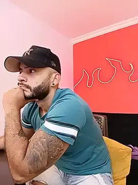 Stripchat Live Sex of Mike_savage3