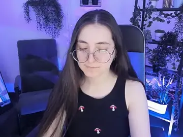 Stripchat Live Sex Cam of VirtuallVoyant