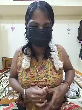 Stripchat Live Sex Cam of Tamil_Ishu