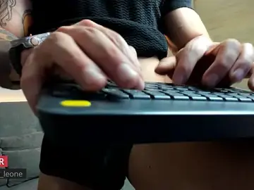 Stripchat Free Live Porn of giorgio_leone_1