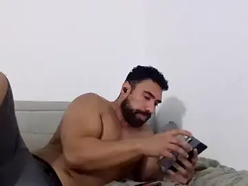 Stripchat Free Live Porn of GymKing99