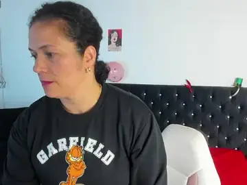Stripchat Free Porn Cam of Aliciia_cute1