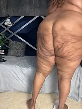 Stripchat Live Porn of AranzalatinBlaks1