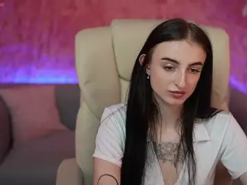 Stripchat Nude Webcam of EmilyyMoon